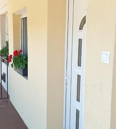 David Apartman Апартаменты Шиофок
